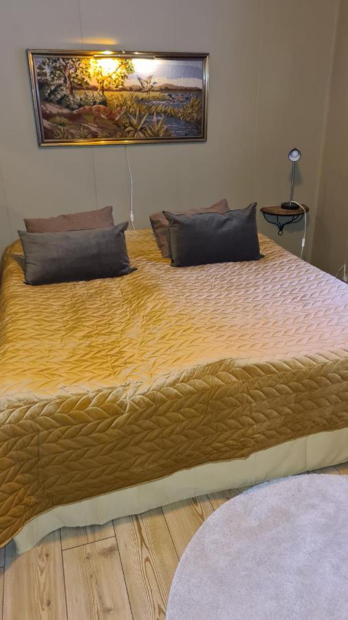 Skogsbrynet B&B, Bredsjoe Nya Herrgard Hällefors Dış mekan fotoğraf
