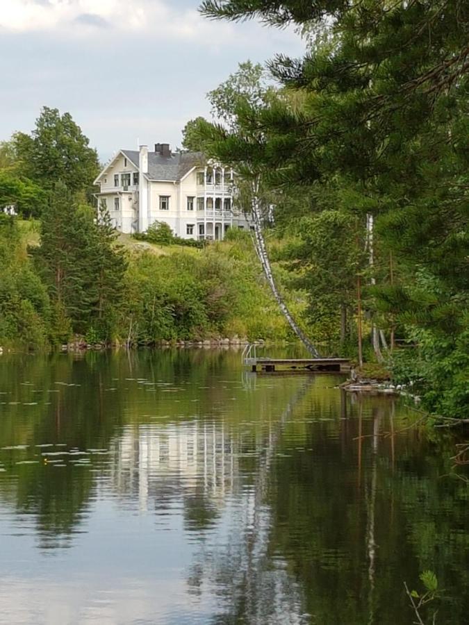 Skogsbrynet B&B, Bredsjoe Nya Herrgard Hällefors Dış mekan fotoğraf
